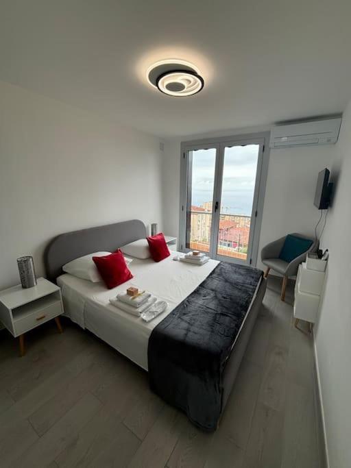 Appartement Tout Confort & Parking Beausoleil Eksteriør billede